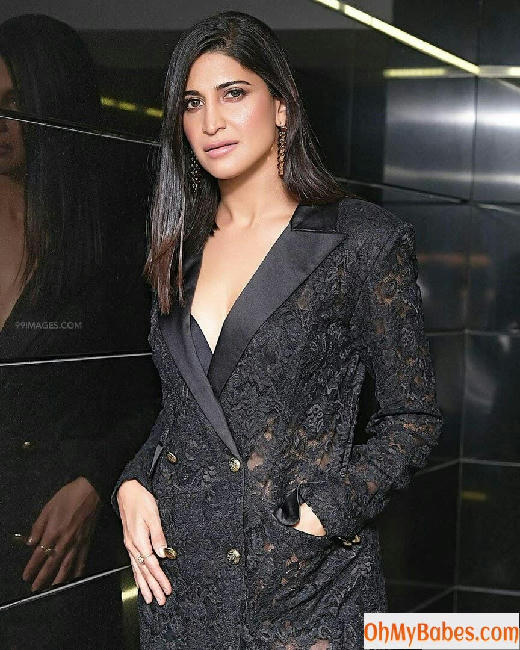 Aahana Kumra OnlyFans leaked photo #3 - OhMyBabes