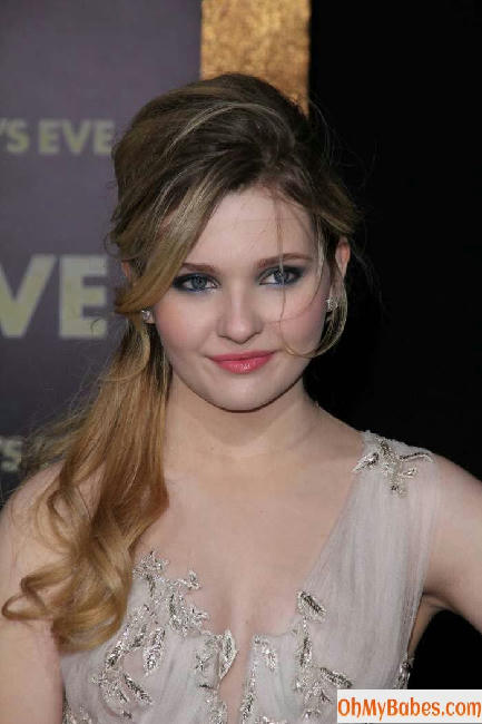 Abigail Breslin Nude Leaked photo #28 - OhMyBabes