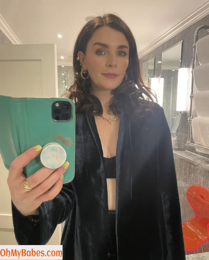 Aisling Bea Nude Leaked photo #37 - OhMyBabes