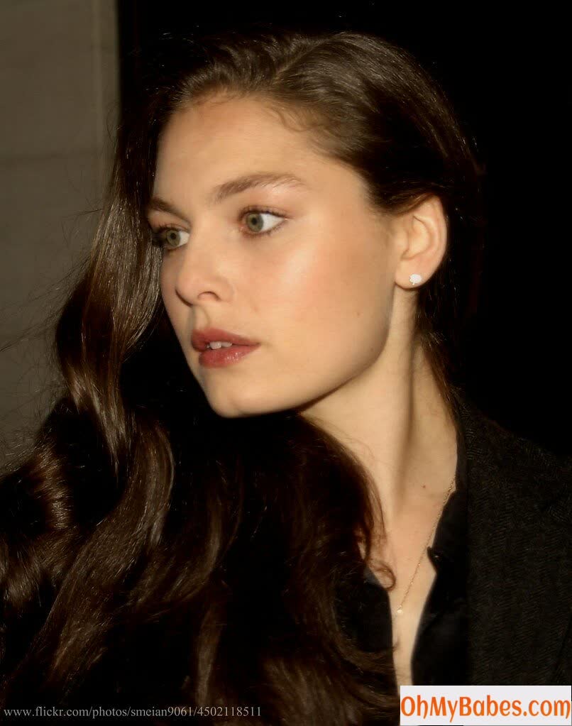 Alexa Davalos Nude Leaked photo #38 - OhMyBabes