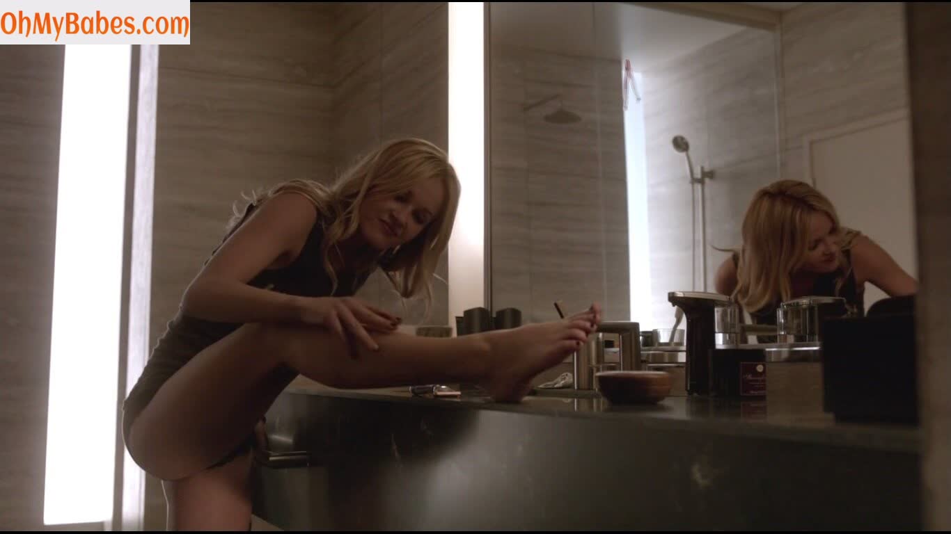 Ambyr Childers Nude Leaked photo #8 - OhMyBabes