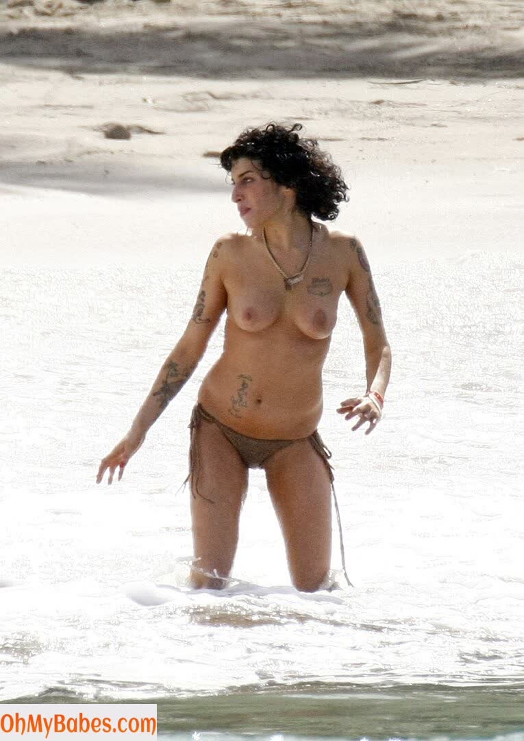 Amy Winehouse Nude Leaked photo #9 - OhMyBabes