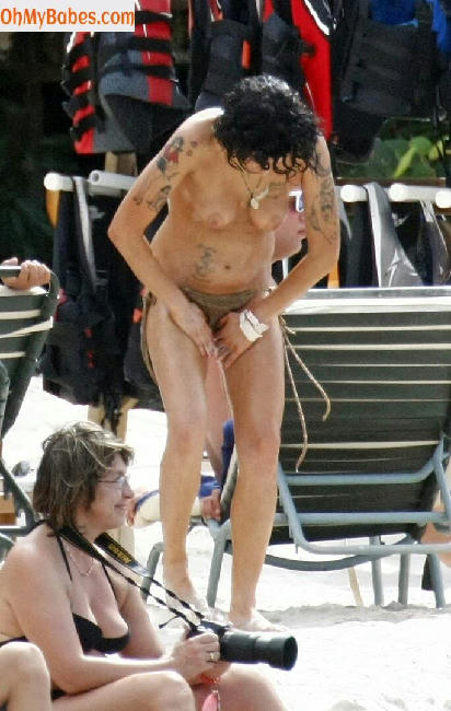 Amy Winehouse Nude Leaked photo #7 - OhMyBabes