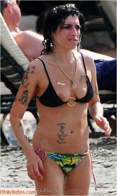 Amy Winehouse Nude Leaked photo #10 - OhMyBabes