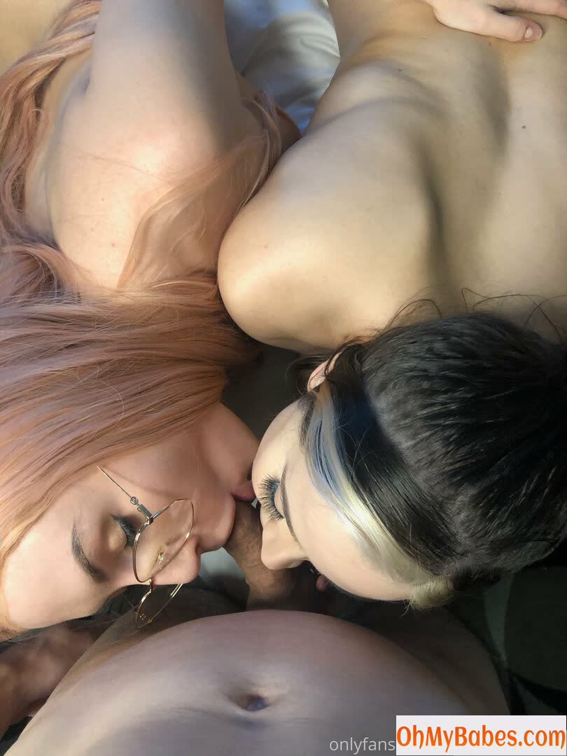 Audrey &amp; Sadie OnlyFans leaked photo #21 - OhMyBabes