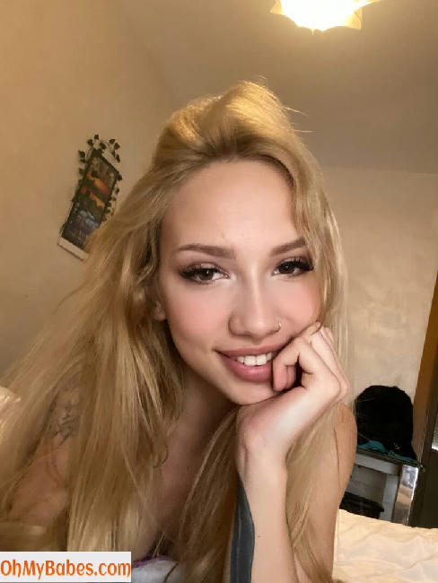 blonde_sophie2 OnlyFans leaked photo #2 - OhMyBabes