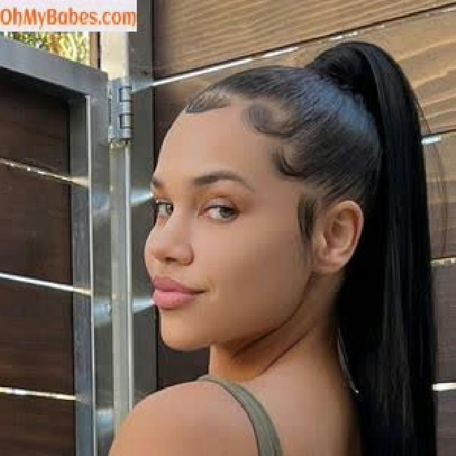 Bralynne Hughes avatar