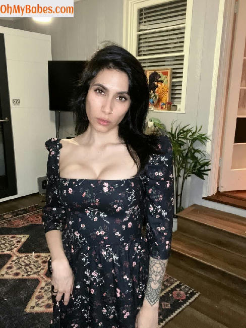 Christina Vee Valenzuela OnlyFans leaked photo #5 - OhMyBabes