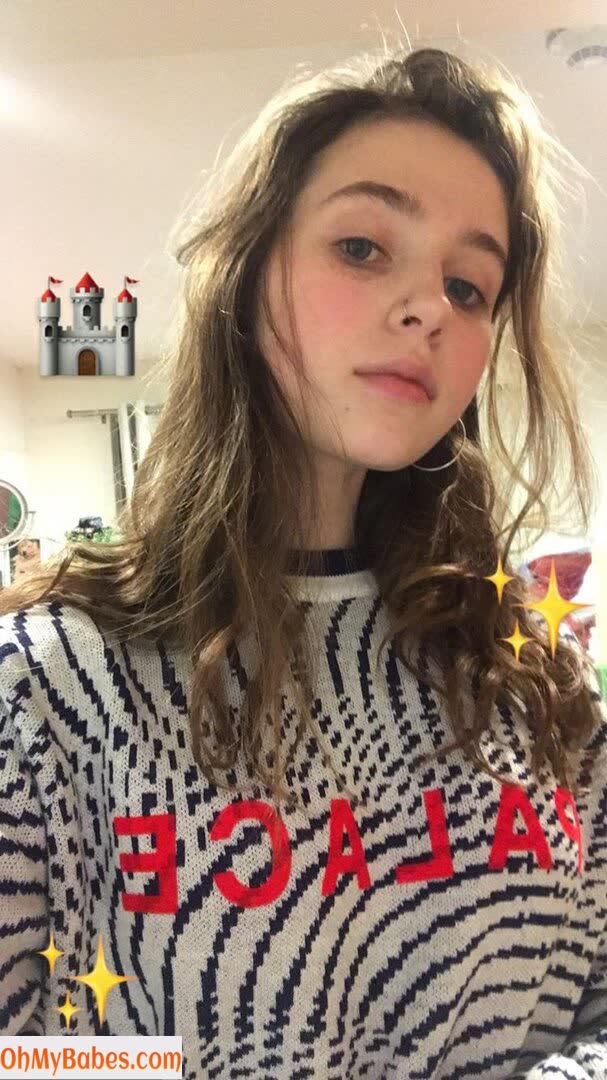 Clairo OnlyFans leaked photo #18 - OhMyBabes