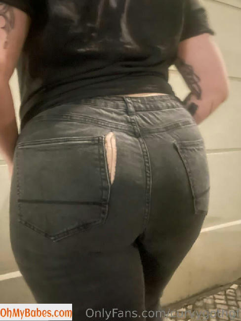 curvygothgf OnlyFans leaked photo #22 - OhMyBabes