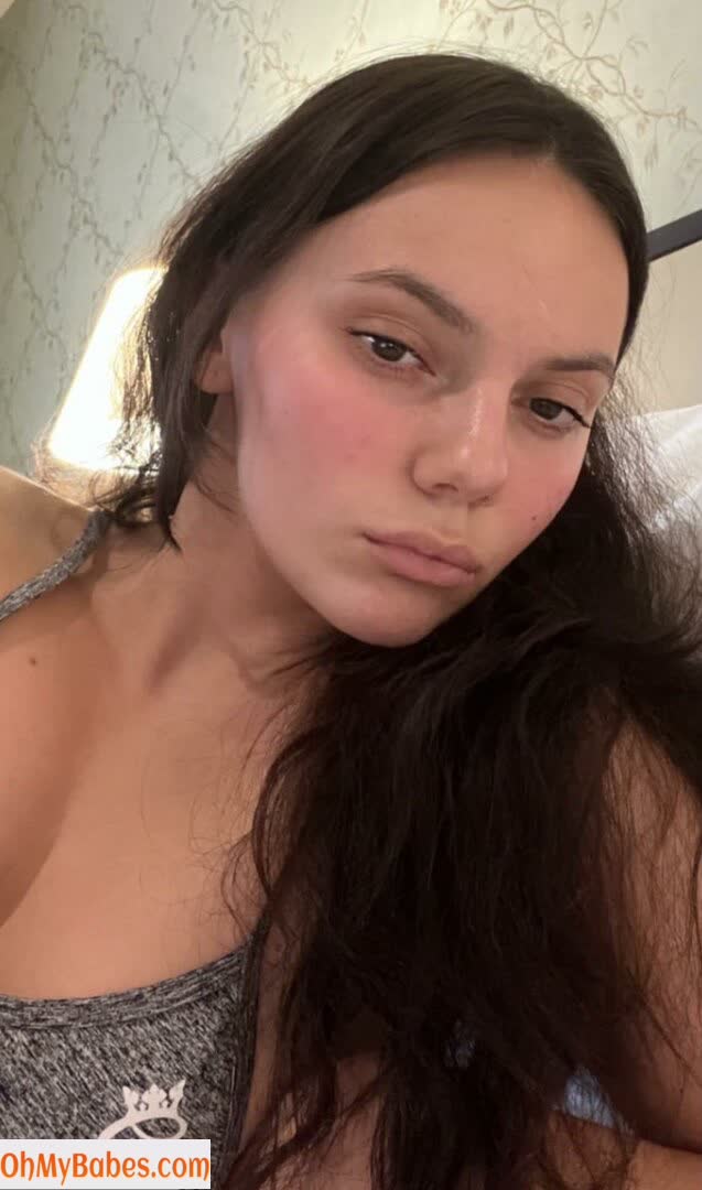 Dafne Keen Nude Leaked photo #16 - OhMyBabes