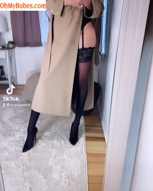 emeriestrange OnlyFans leaked video #9 - OhMyBabes