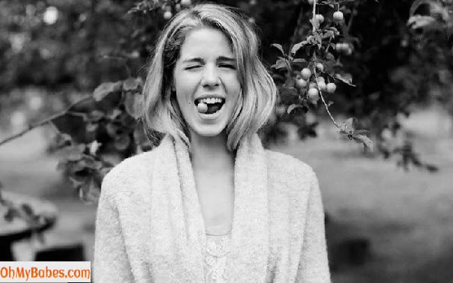 Emily Bett Rickards avatar