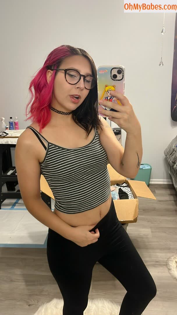 Emilyuwu OnlyFans leaked photo #2 - OhMyBabes