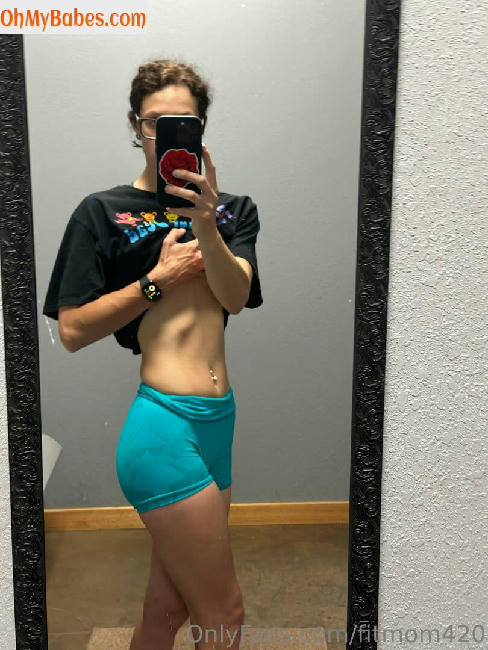 fitmom420 avatar