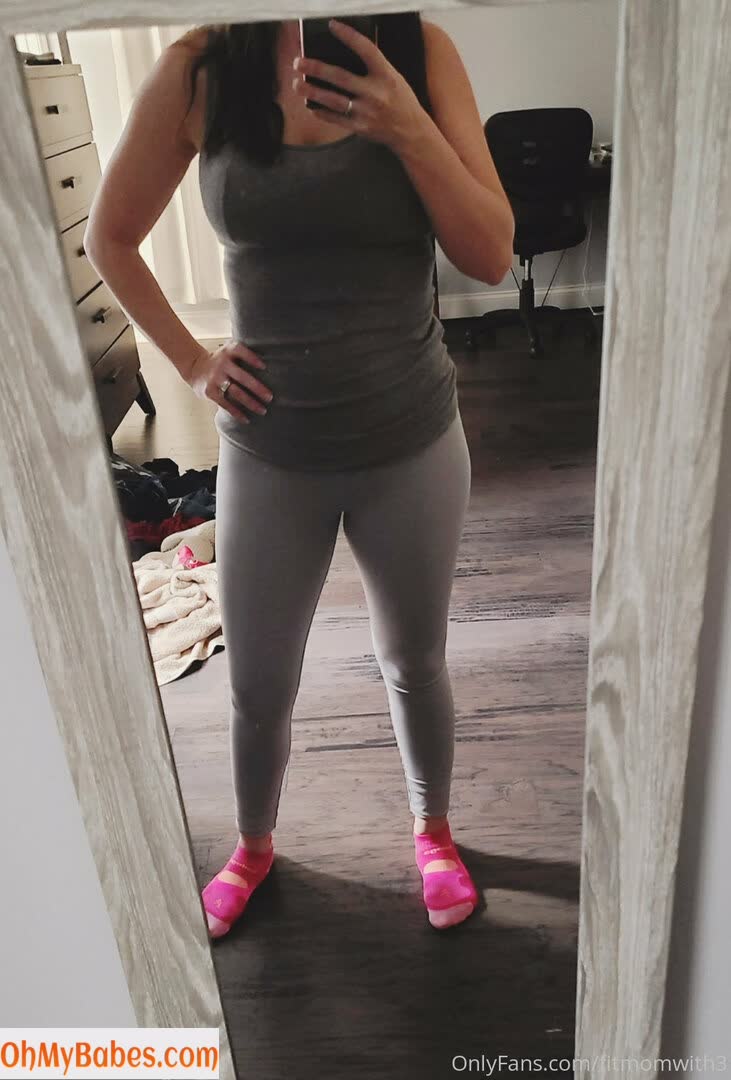 fitmomwith3 OnlyFans leaked photo #53 - OhMyBabes