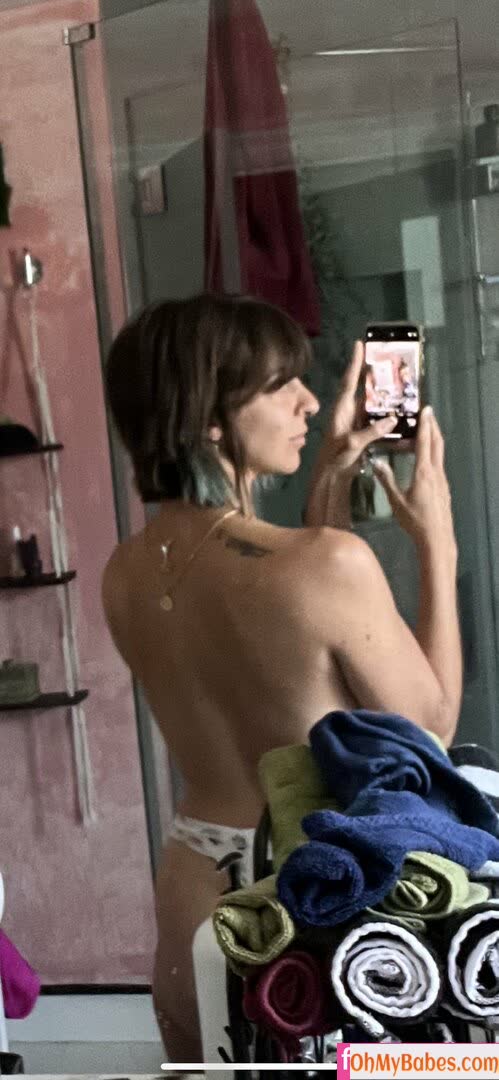 Gabbie Hanna Nude Leaked photo #24 - OhMyBabes