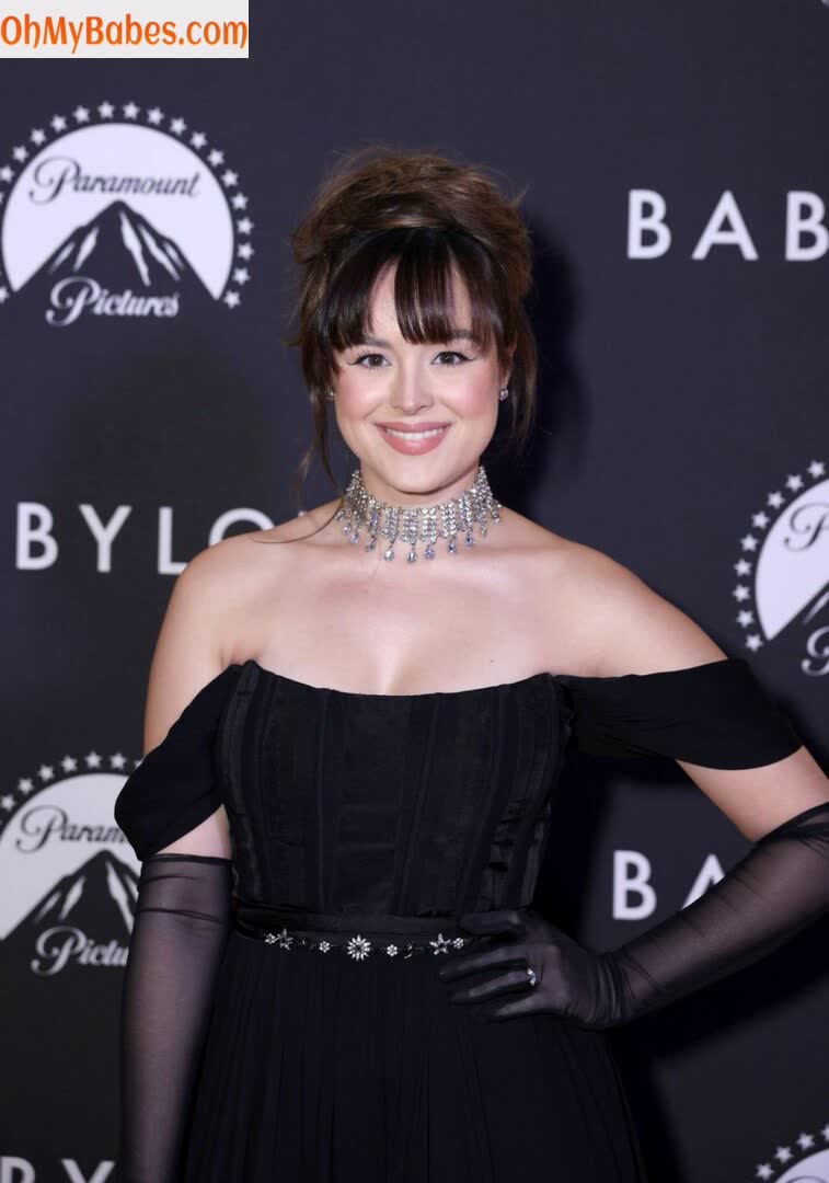 Hayley Orrantia OnlyFans leaked photo #45 - OhMyBabes