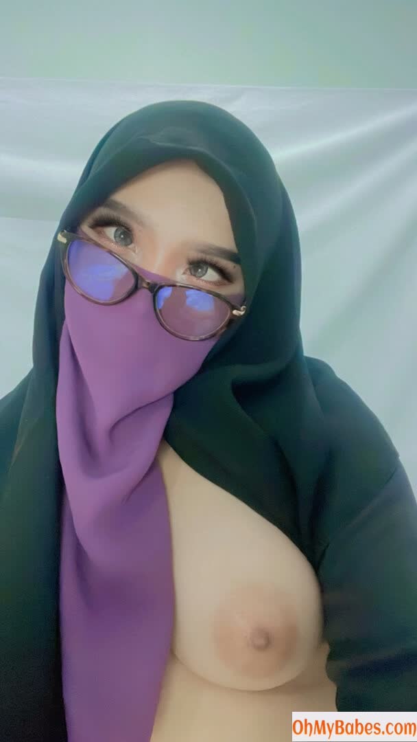 Hijab Camilla Nude Leaked photo #2 - OhMyBabes