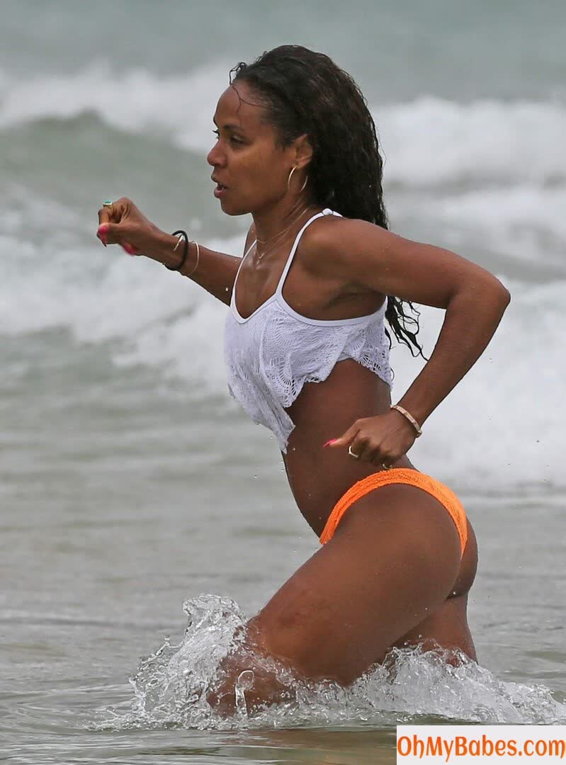 Jada Pinkett Smith Nude Leaked photo #10 - OhMyBabes