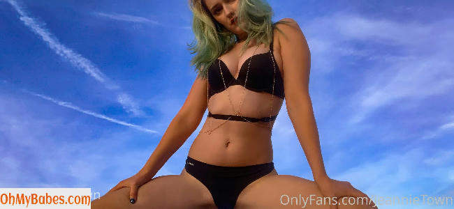 jeannietowndarkness OnlyFans leaked photo #70 - OhMyBabes