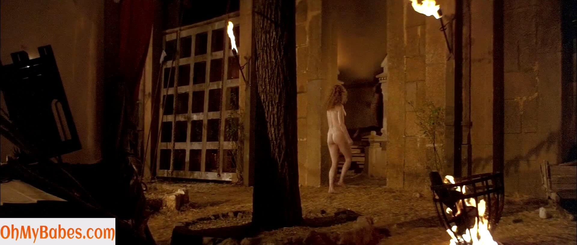 Jennifer Jason Leigh Nude Leaked photo #23 - OhMyBabes