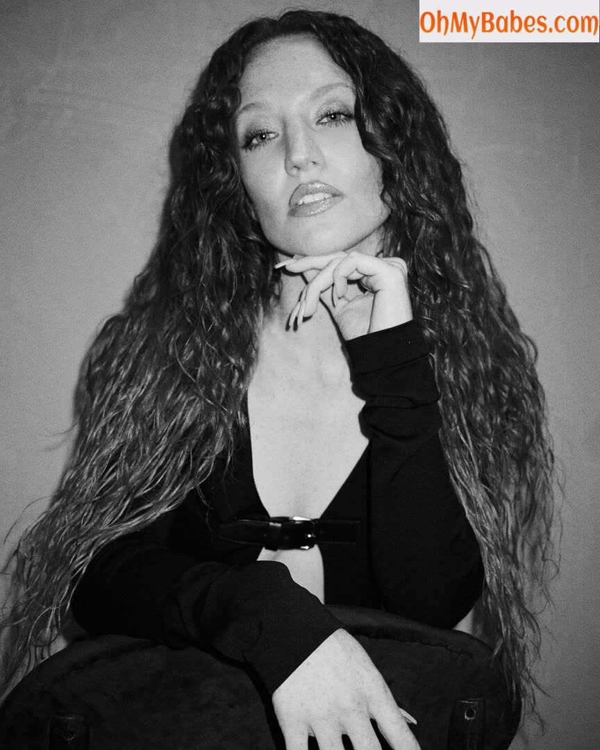 Jess Glynne OnlyFans leaked photo #30 - OhMyBabes