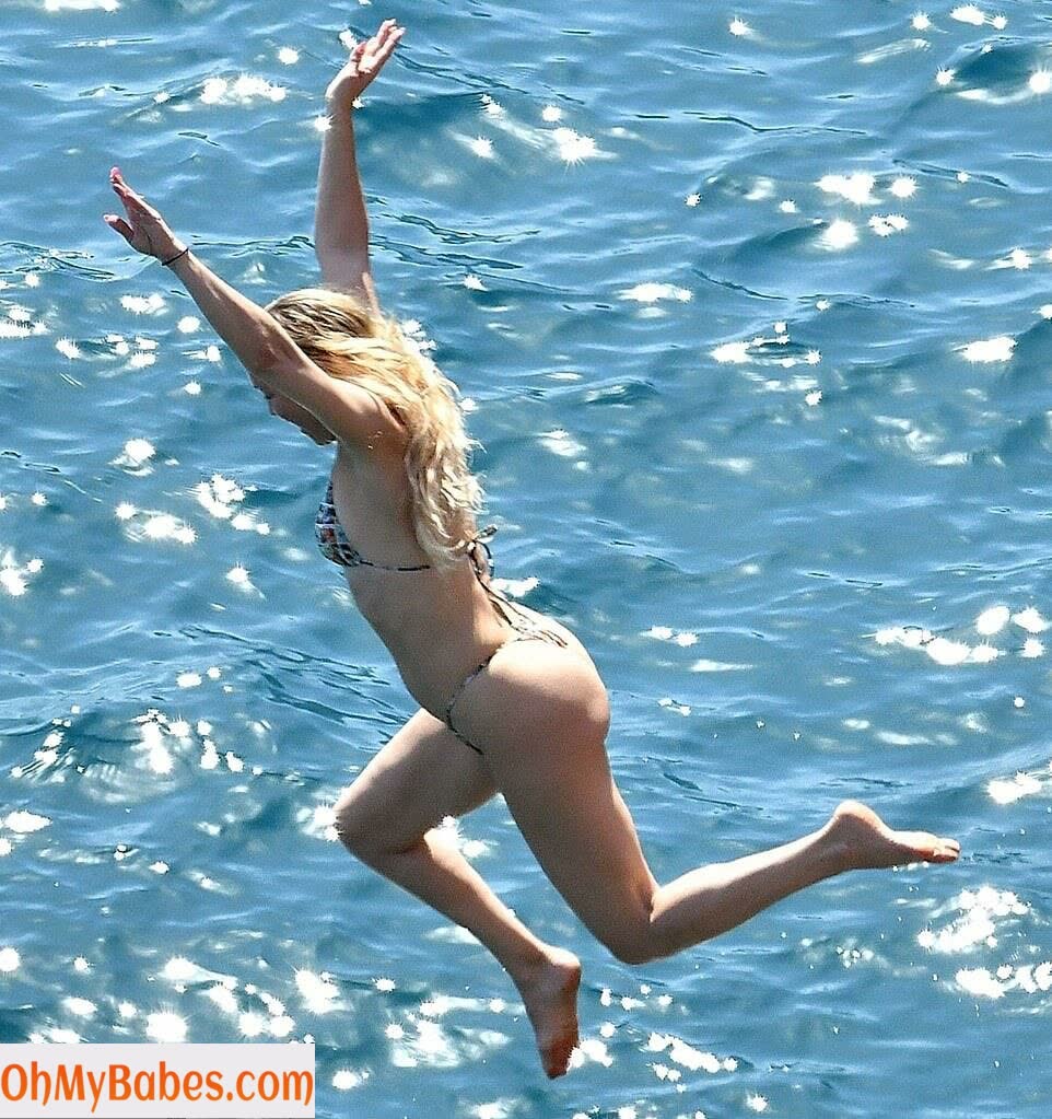 Kate Hudson Nude Leaked photo #41 - OhMyBabes