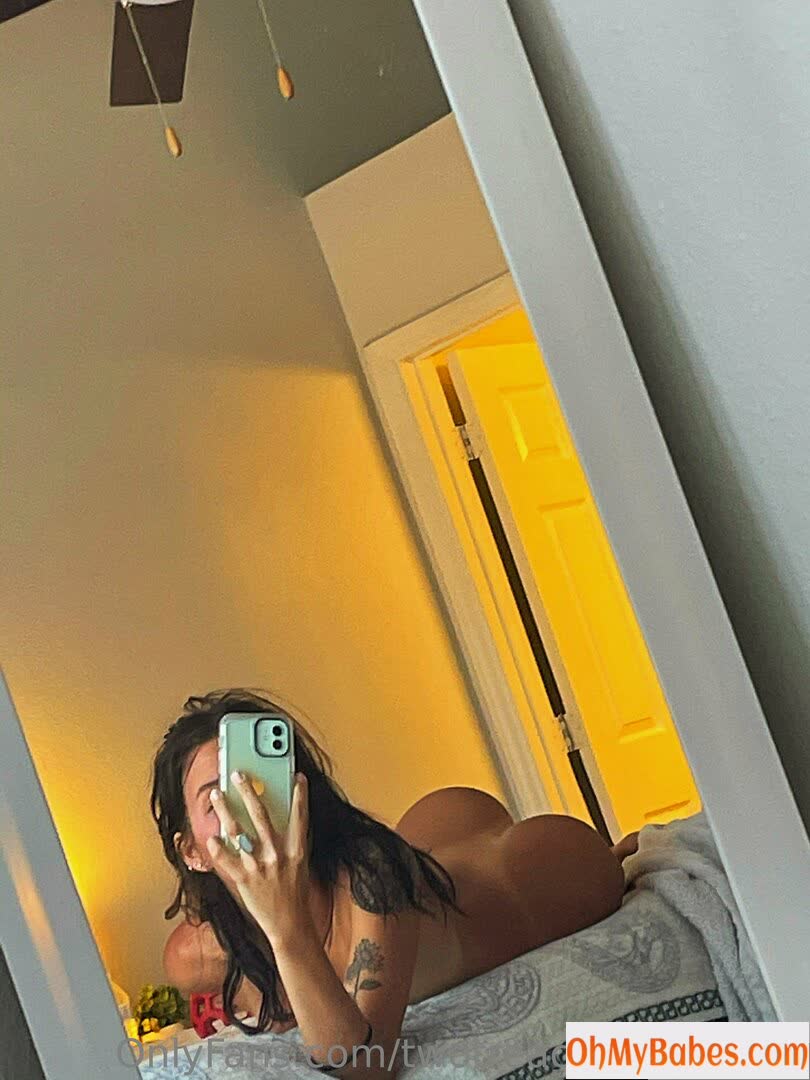 Leilianna Solis OnlyFans leaked photo #10 - OhMyBabes