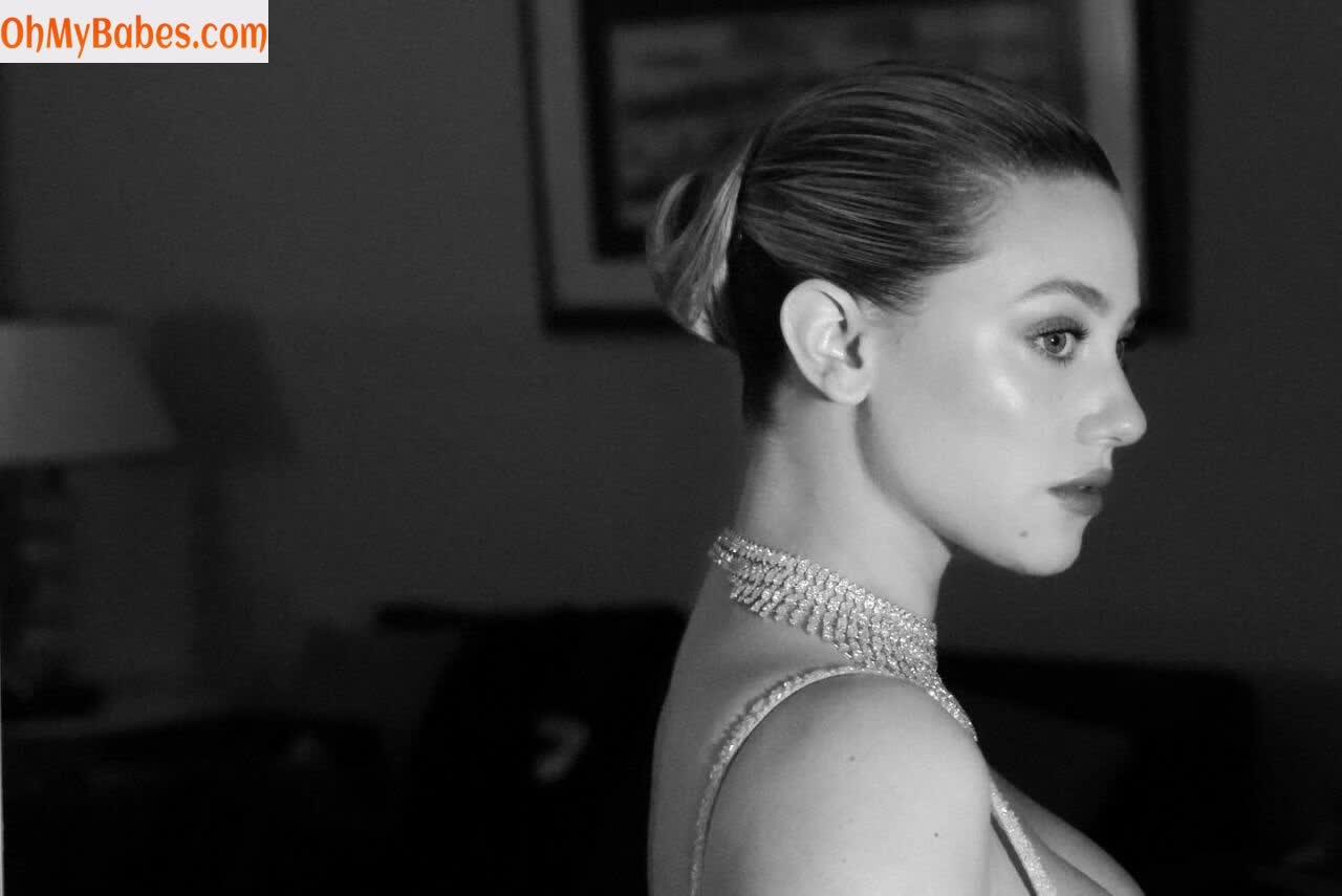 Lili Reinhart Nude Leaked photo #24 - OhMyBabes