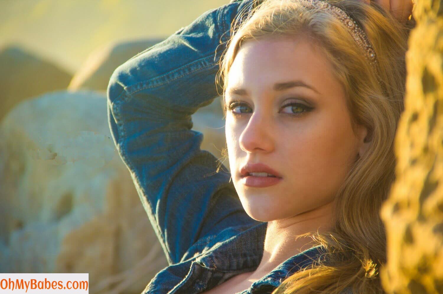 Lili Reinhart Nude Leaked photo #101 - OhMyBabes