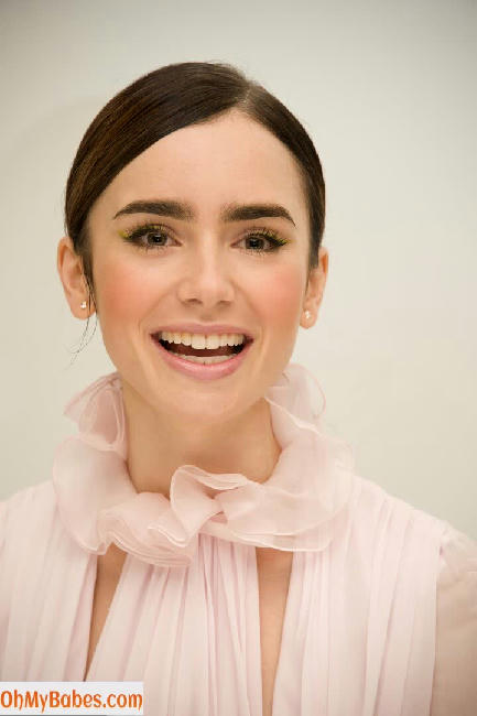 Lily Collins Nude Leaked photo #102 - OhMyBabes