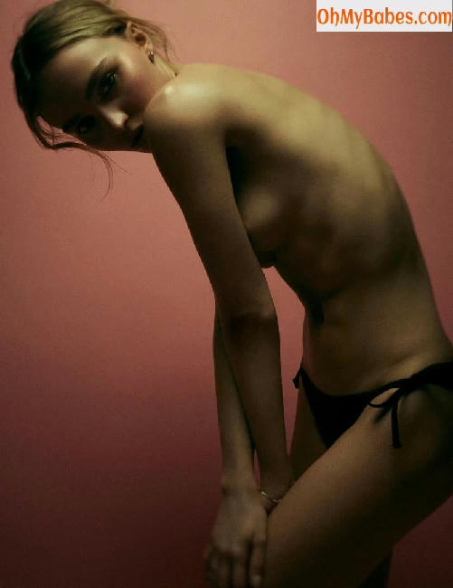 Lily-Rose Depp Nude Leaked photo #11 - OhMyBabes