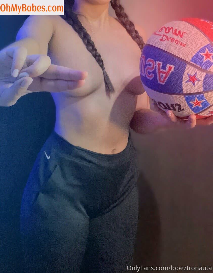 lopeztronauta OnlyFans leaked photo #21 - OhMyBabes