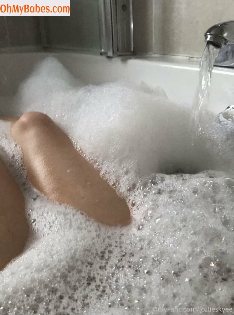 lottieskyee OnlyFans leaked photo #40 - OhMyBabes