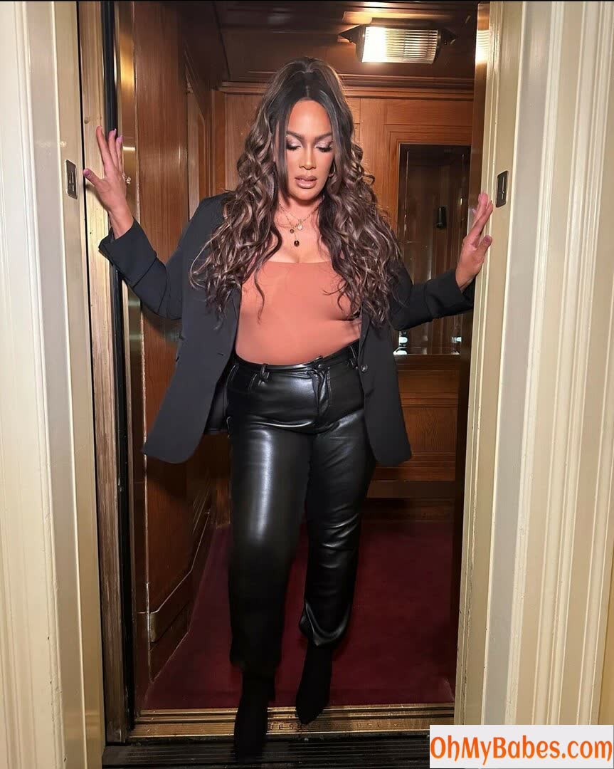 Nia Jax OnlyFans leaked photo #7 - OhMyBabes