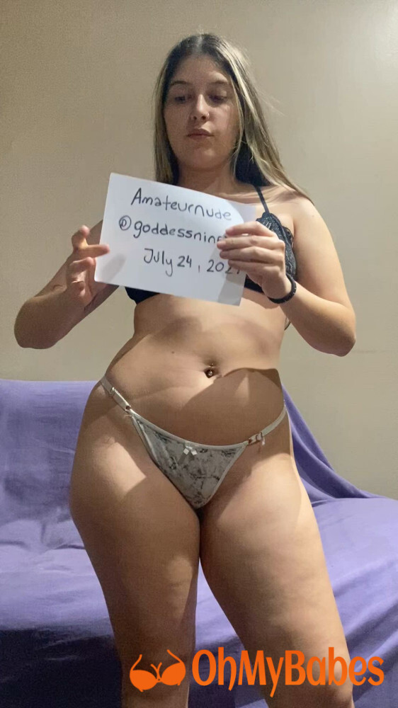 Camila24 avatar