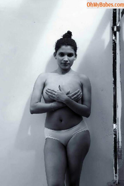 Resmi R Nair OnlyFans leaked photo #24 - OhMyBabes