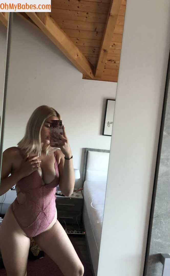 Sensual Julia OnlyFans leaked photo #1 - OhMyBabes