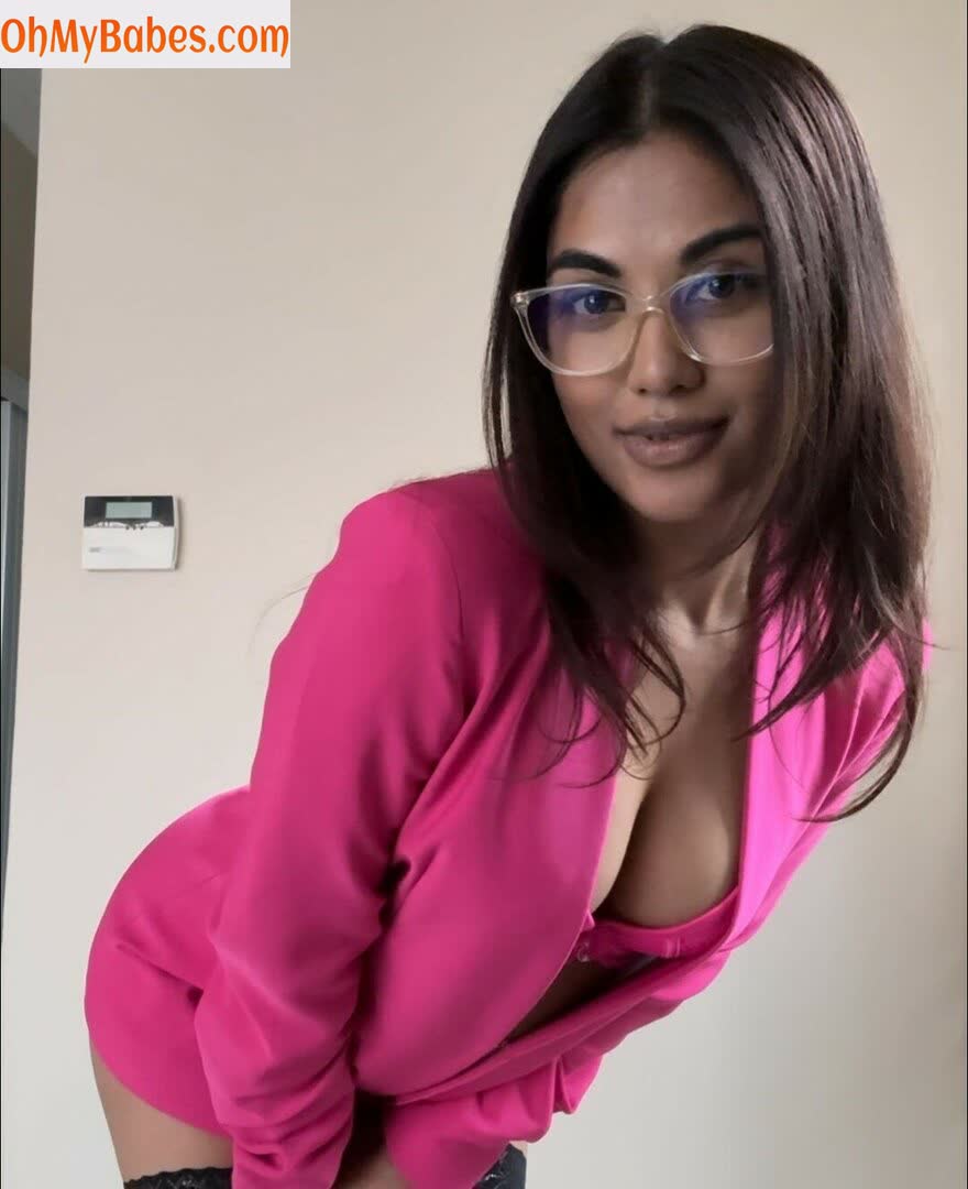 Sharen Cherise Makadooj OnlyFans leaked photo #1 - OhMyBabes