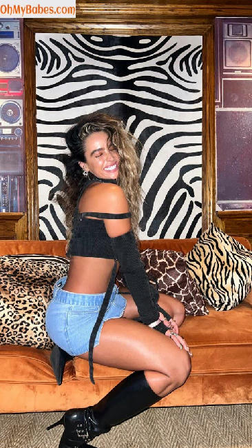 Sommer Ray Nude Leaked photo #3 - OhMyBabes