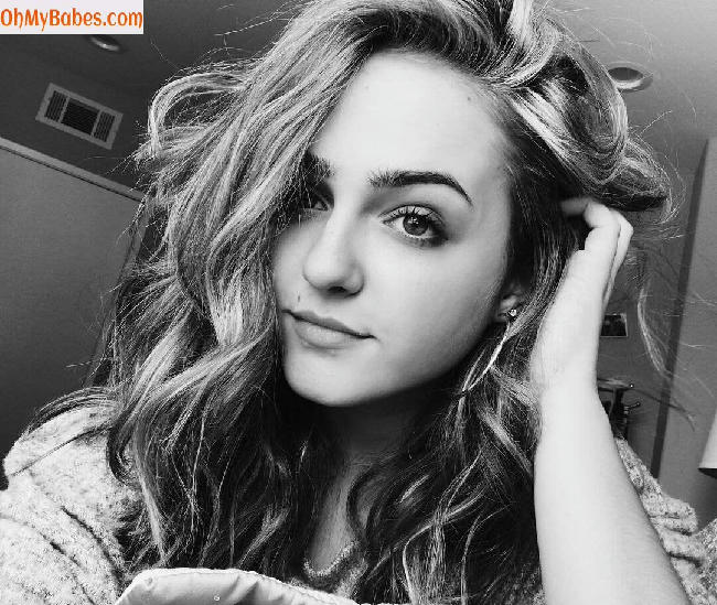 Sophie Reynolds OnlyFans leaked photo #5 - OhMyBabes