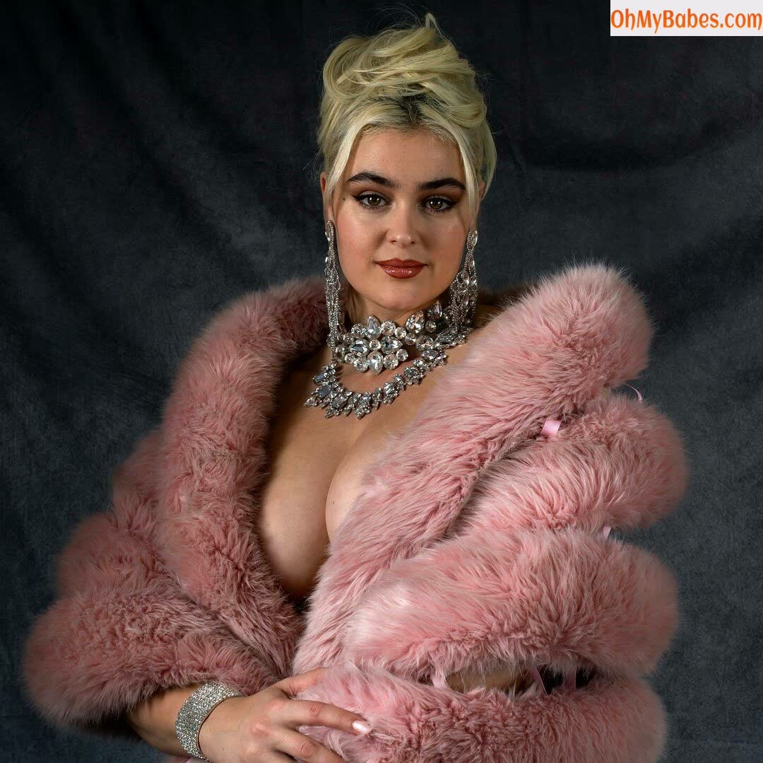 Stefania Ferrario Nude Leaked photo #21 - OhMyBabes