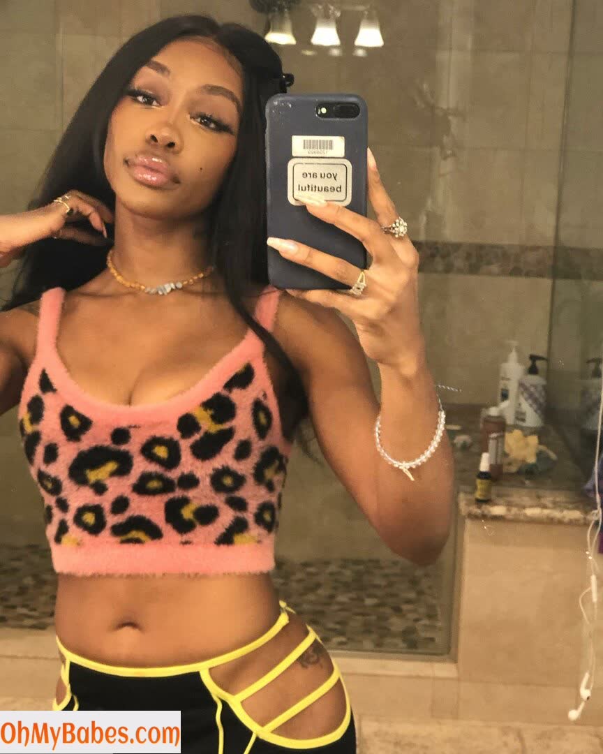 SZA OnlyFans leaked photo #97 - OhMyBabes