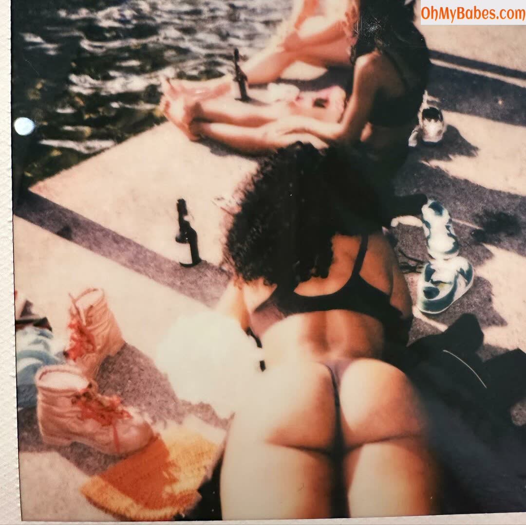 SZA OnlyFans leaked photo #142 - OhMyBabes