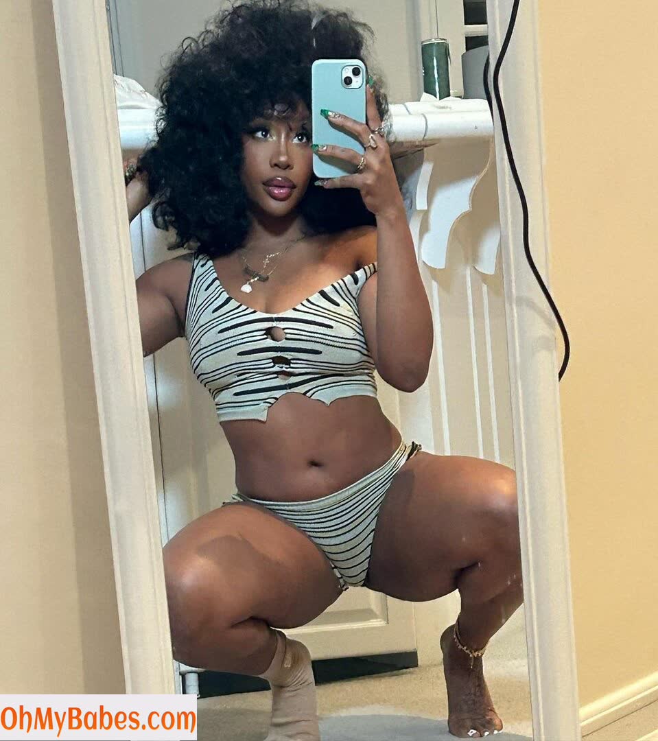 SZA OnlyFans leaked photo #199 - OhMyBabes