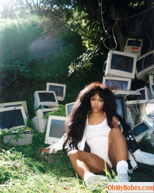 SZA OnlyFans leaked photo #111 - OhMyBabes