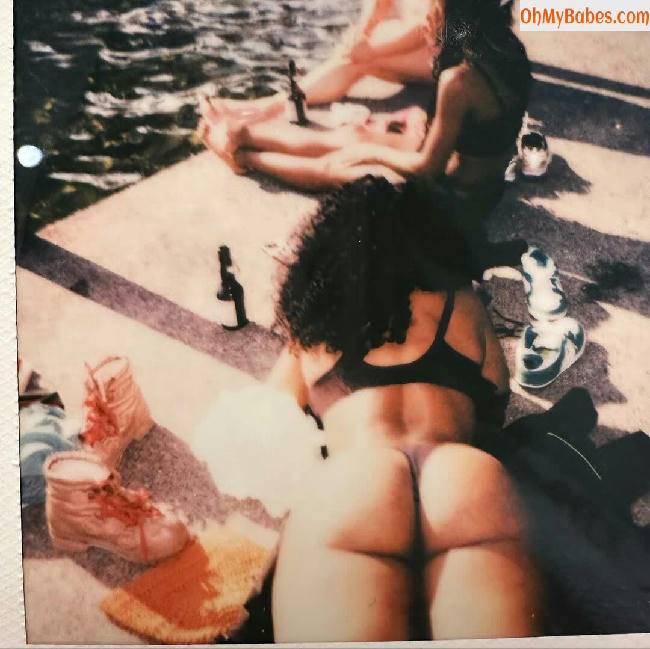 SZA OnlyFans leaked photo #142 - OhMyBabes