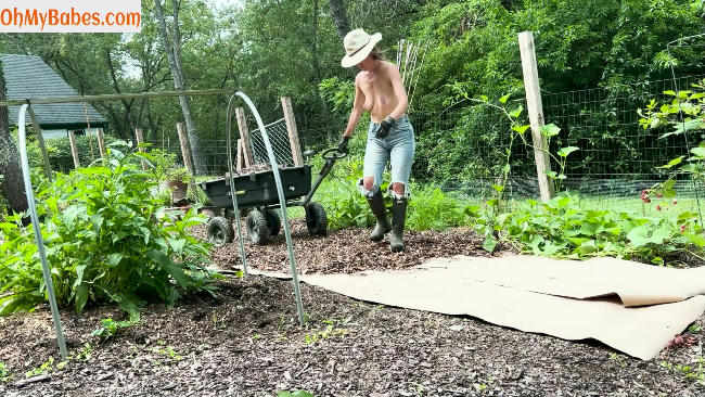 The Naked Gardener Nude Leaked photo #11 - OhMyBabes