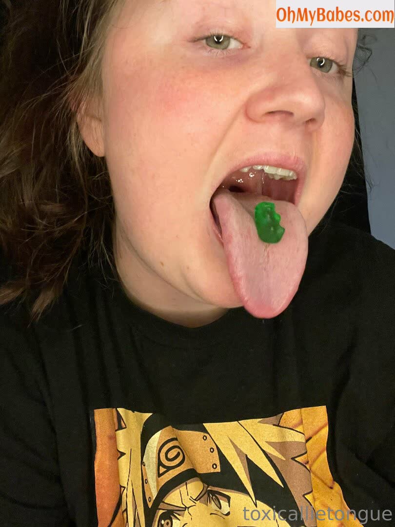 toxicallietongue Nude Leaked photo #16 - OhMyBabes